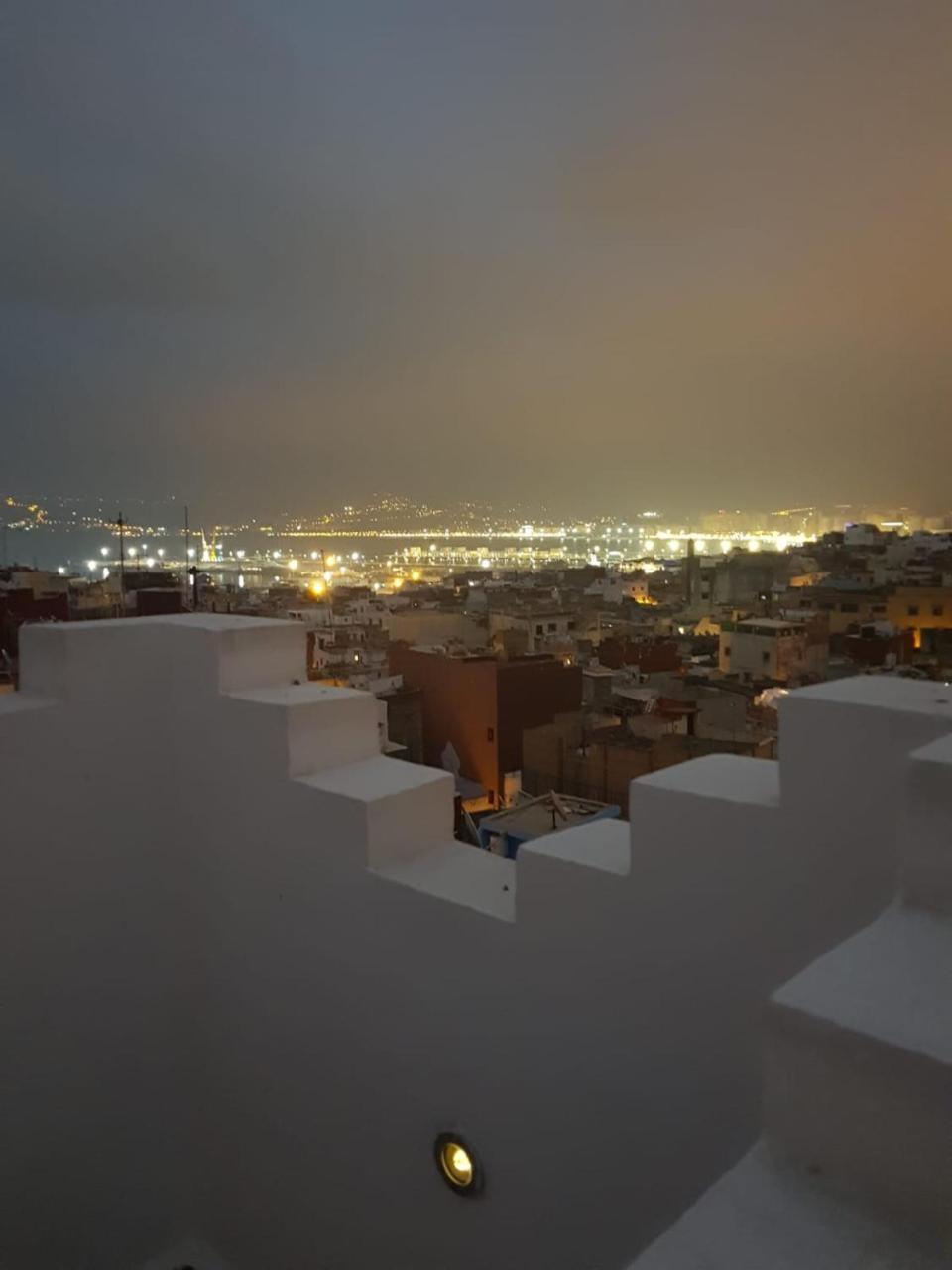 Maison Medina, Terrasse Panoramique, Vue Mer Tanger Buitenkant foto